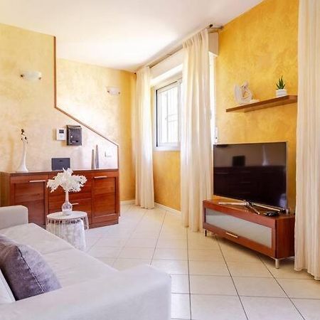 A Casa Minerva Apartment Rimini Luaran gambar