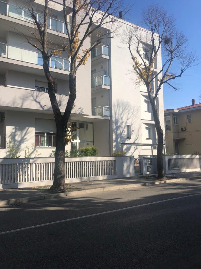 A Casa Minerva Apartment Rimini Luaran gambar