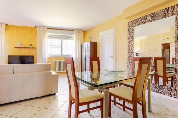 A Casa Minerva Apartment Rimini Luaran gambar