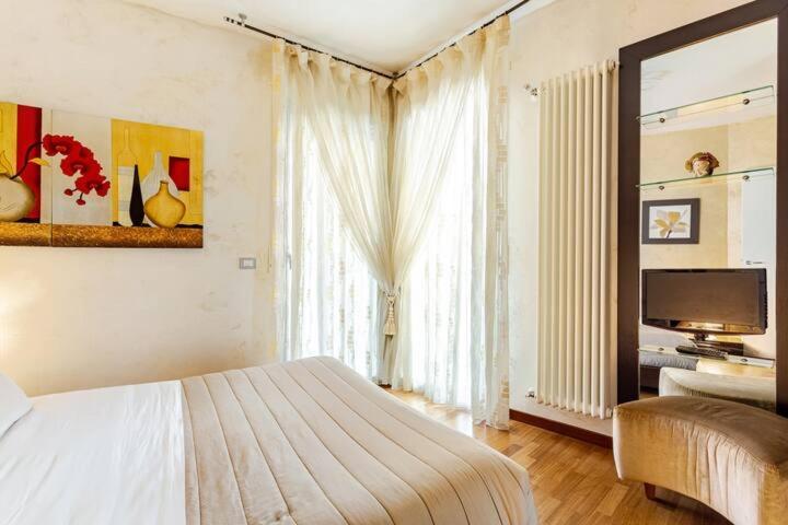 A Casa Minerva Apartment Rimini Luaran gambar