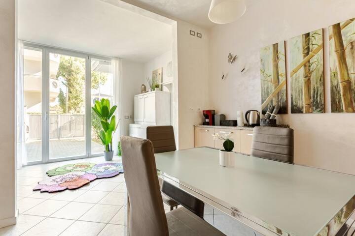 A Casa Minerva Apartment Rimini Luaran gambar